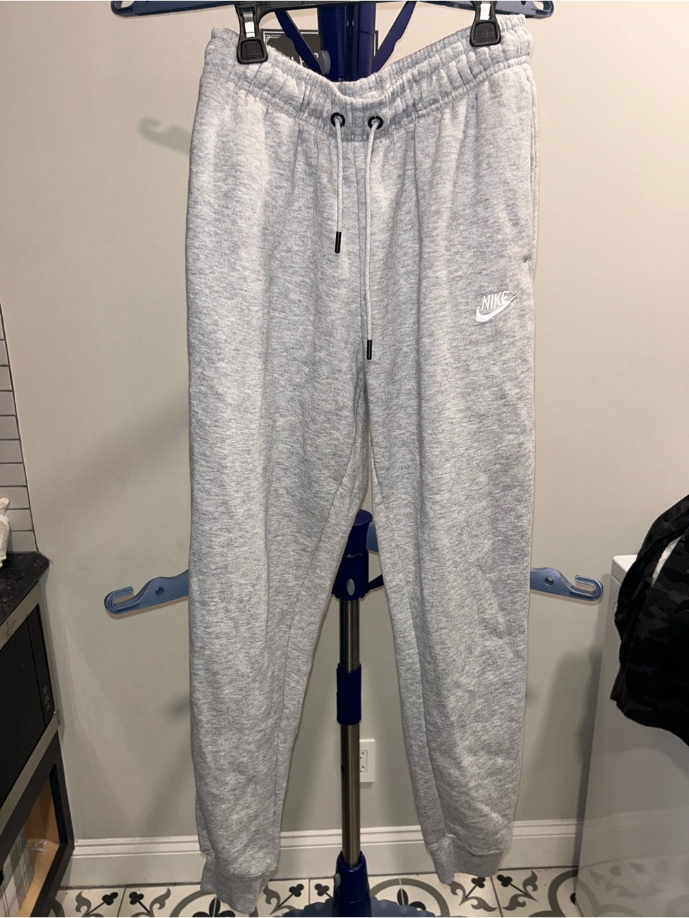 Nike Light Gray Heather Pull-On Fleece Joggers